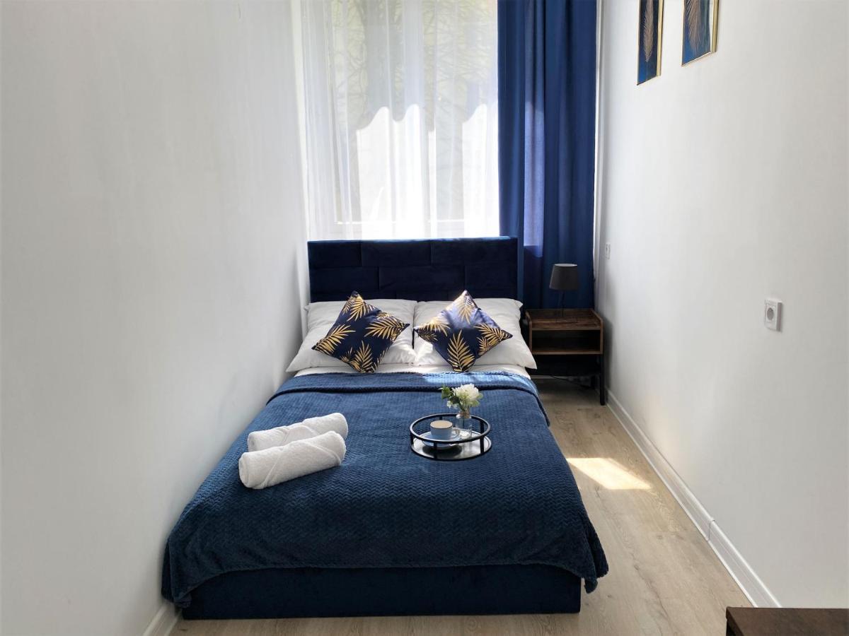 Midnight Blue * Mielec