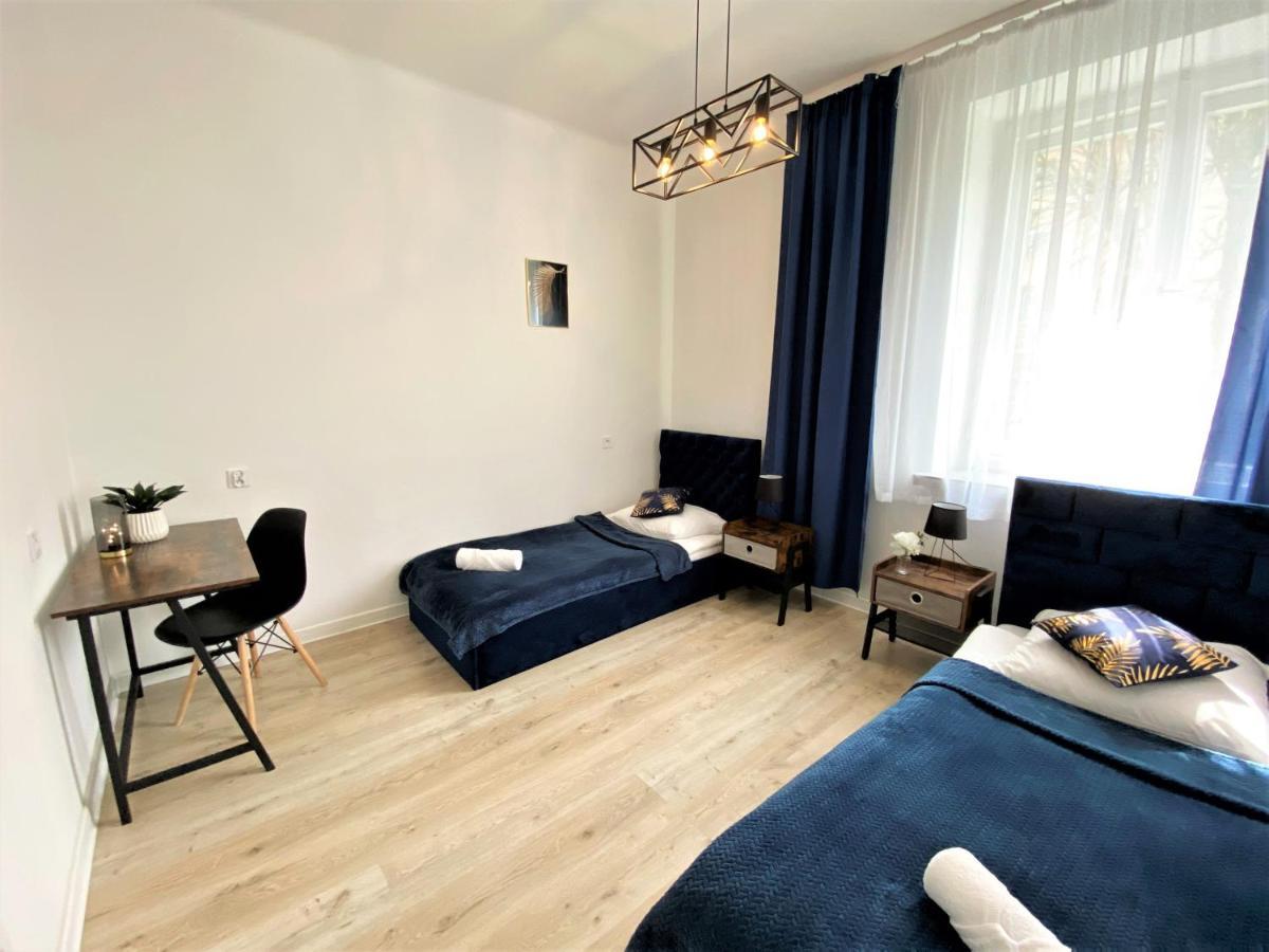Apartment Midnight Blue Mielec